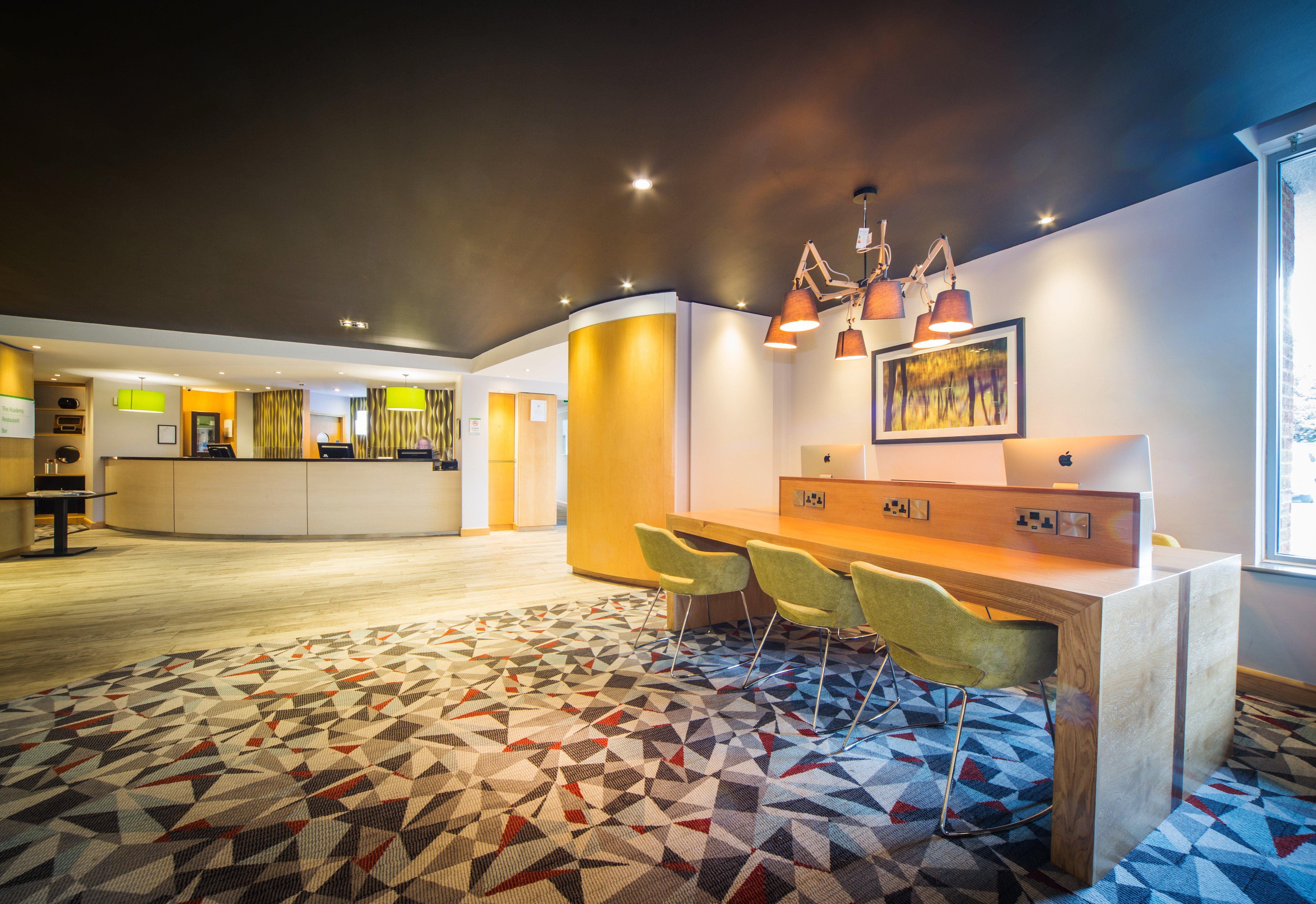 Holiday Inn Reading South M4 Jct 11 By Ihg Zewnętrze zdjęcie
